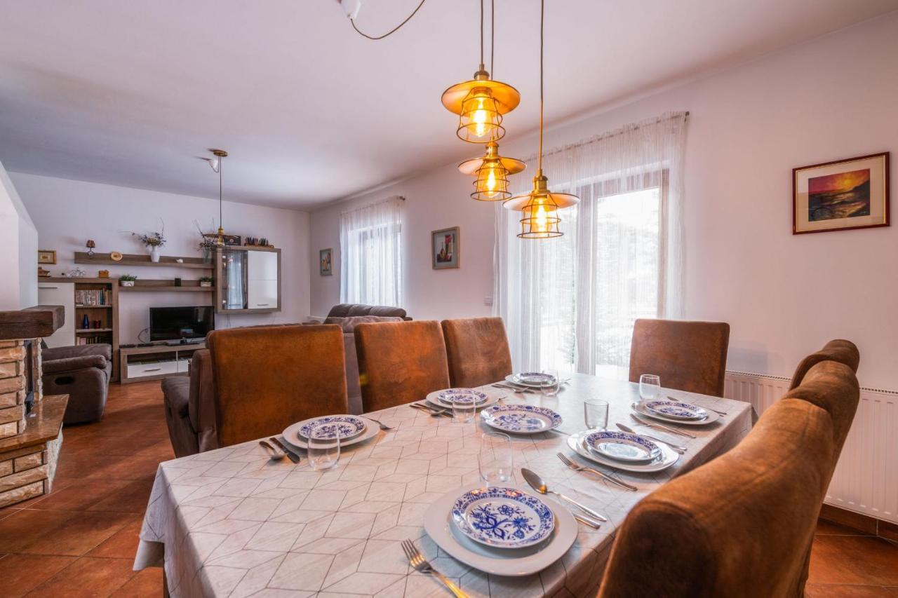Holiday Home Tisa Rudanovac Bagian luar foto
